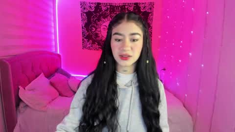 camila online show from 10-23-25, 07:34