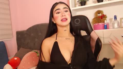 camila online show from 02-16-26, 06:04