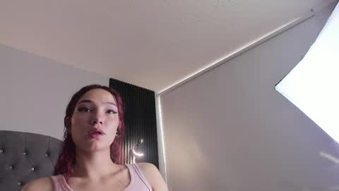 Snapshot of camiirosse chatting on 05-12-26, 07:55 camiirosse online show from 05-12-26, 07:55
