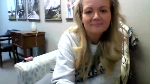 Snapshot of camijanesmith chatting on 01-10-25, 05:13 CamiJane online show from 01-10-25, 05:13