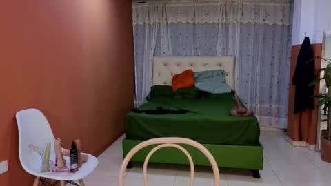 Camil online show from 10-17-25, 10:29