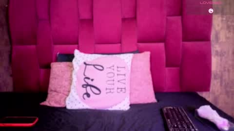 camila__bouzas online show from 02-20-26, 12:05