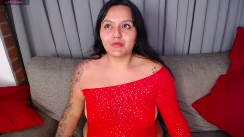 Snapshot of camila_belen chatting on 12-24-24, 12:22 Camila online show from 12-24-24, 12:22