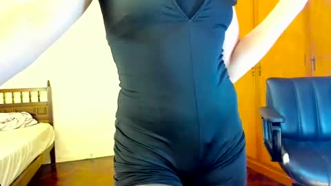 Cami online show from 02-23-25, 09:33