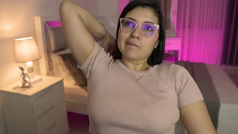 Camila buitrago online show from 01-13-25, 11:06