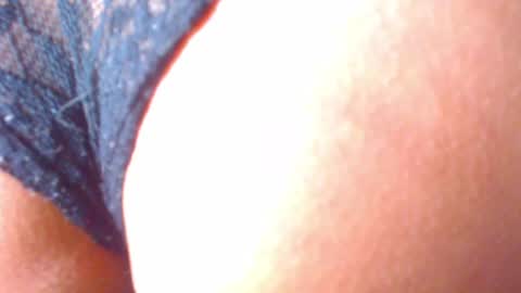 Snapshot of camila_delarosa chatting on 12-06-24, 04:17 camila online show from 12-06-24, 04:17