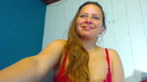 Snapshot of camila_delarosa chatting on 01-14-25, 06:07 camila online show from 01-14-25, 06:07