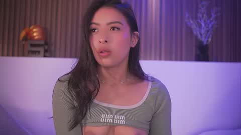 Snapshot of camila_dupont chatting on 06-12-26, 03:38 Camila online show from 06-12-26, 03:38