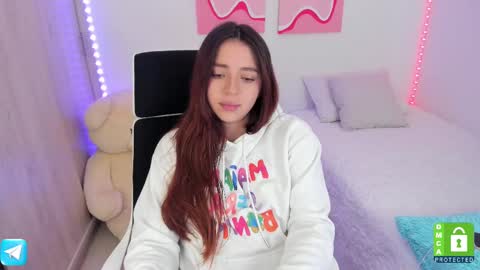  C A M I  online show from 02-25-25, 09:13