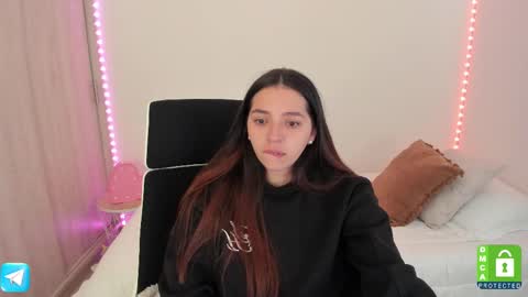  C A M I  online show from 10-02-25, 08:27