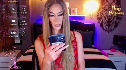 Camila online show from 10-25-25, 08:03