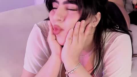 Camila online show from 12-23-25, 01:25