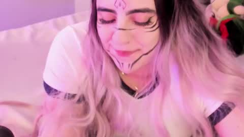 Camila online show from 03-27-26, 01:33