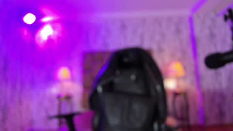 Snapshot of camilaachain chatting on 02-24-25, 08:58 online show from 02-24-25, 08:58