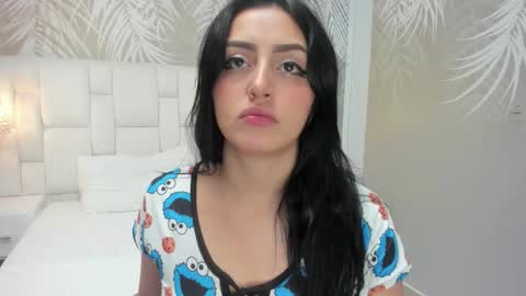 Camila  online show from 02-12-26, 02:28