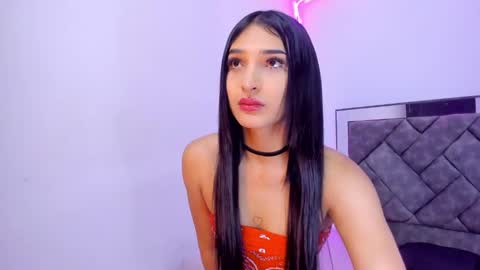 Snapshot of camilajhoones chatting on 12-25-24, 10:28 camilajhoones online show from 12-25-24, 10:28