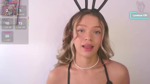 Camila Monroee  online show from 10-30-25, 02:29