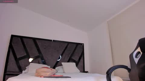 camila preston online show from 03-01-26, 06:59