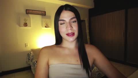 X IGcamiryan01 online show from 12-07-24, 11:56