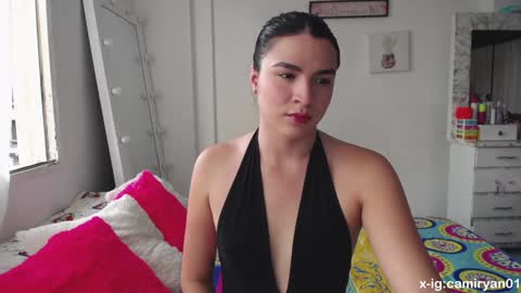 X IGcamiryan01 online show from 01-06-25, 10:26