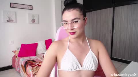 X IGcamiryan01 online show from 02-12-25, 06:09