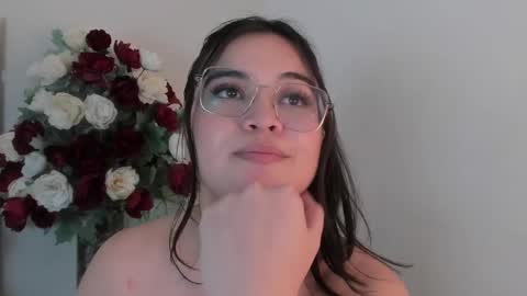 Snapshot of camilasofiia chatting on 12-19-24, 02:23 Camila online show from 12-19-24, 02:23