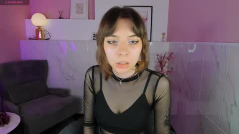 Camilla online show from 03-19-26, 01:59