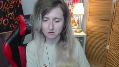 Snapshot of camilladreamer chatting on 07-06-26, 09:17 camilladreamer online show from 07-06-26, 09:17
