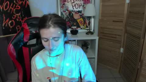 Snapshot of camilladreamer chatting on 07-07-26, 04:33 camilladreamer online show from 07-07-26, 04:33