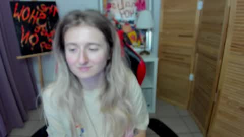 Snapshot of camilladreamer chatting on 07-14-26, 10:59 camilladreamer online show from 07-14-26, 10:59