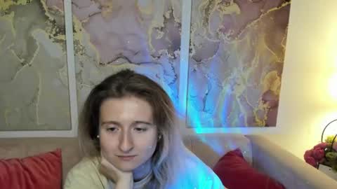Snapshot of camilladreamer chatting on 07-16-26, 05:30 camilladreamer online show from 07-16-26, 05:30