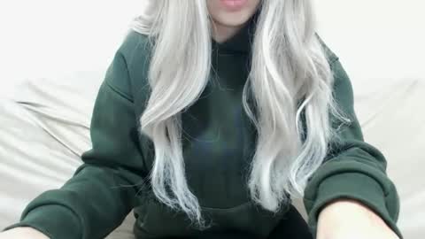 CamilleBunny online show from 12-04-25, 03:27