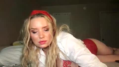 camilleclairexo online show from 04-25-26, 05:21