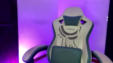 Snapshot of camilo_contre21 chatting on 01-28-25, 12:26 camilo_contre21 online show from 01-28-25, 12:26