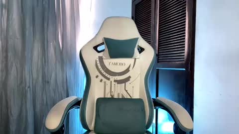 Snapshot of camilo_contre21 chatting on 02-08-25, 09:36 camilo_contre21 online show from 02-08-25, 09:36