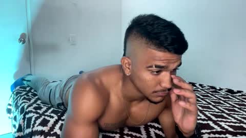 Snapshot of camilo_contre21 chatting on 02-13-25, 02:12 camilo_contre21 online show from 02-13-25, 02:12