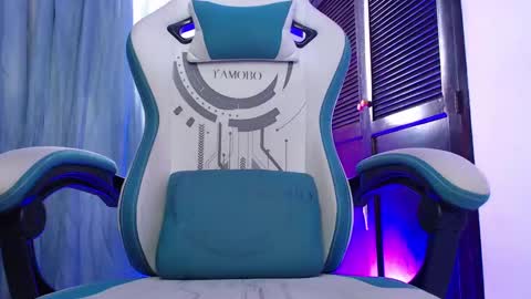 Snapshot of camilo_contre21 chatting on 02-14-25, 08:15 camilo_contre21 online show from 02-14-25, 08:15