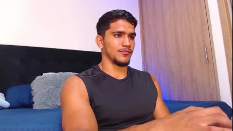 Snapshot of camilo_contre21 chatting on 09-10-25, 06:30 camilo_contre21 online show from 09-10-25, 06:30