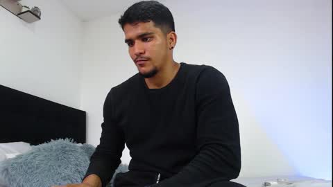 Snapshot of camilo_contre21 chatting on 11-10-25, 06:51 camilo_contre21 online show from 11-10-25, 06:51