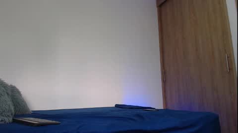 Snapshot of camilo_contre21 chatting on 11-19-25, 07:36 camilo_contre21 online show from 11-19-25, 07:36