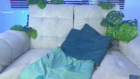 Snapshot of camilo_xcam chatting on 06-11-26, 12:32 CAMILO online show from 06-11-26, 12:32