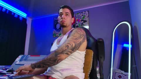 CAMILO  online show from 04-09-26, 01:38