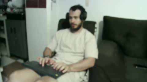 Snapshot of camiloex chatting on 12-02-24, 12:30 Camilo online show from 12-02-24, 12:30