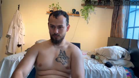 Snapshot of camiloex chatting on 01-24-25, 09:26 Camilo online show from 01-24-25, 09:26