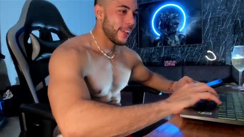 Camilo Watson online show from 12-10-24, 01:32