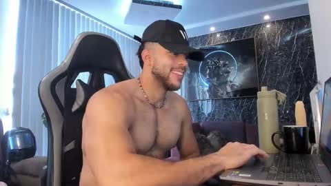 Camilo Watson online show from 09-26-25, 02:21