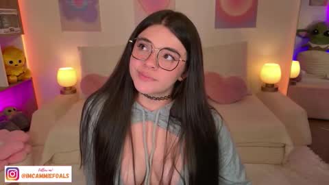   Lets reach 200 thumbs up  online show from 01-13-26, 07:08