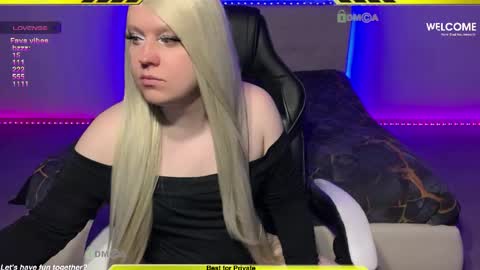 Miley online show from 04-21-26, 01:42