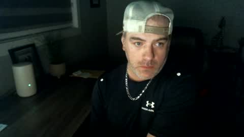CanadianBacon6969 online show from 08-09-26, 07:02