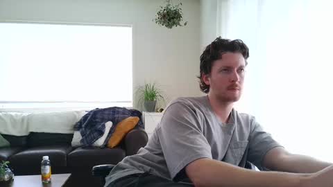 Devon online show from 03-03-25, 06:33